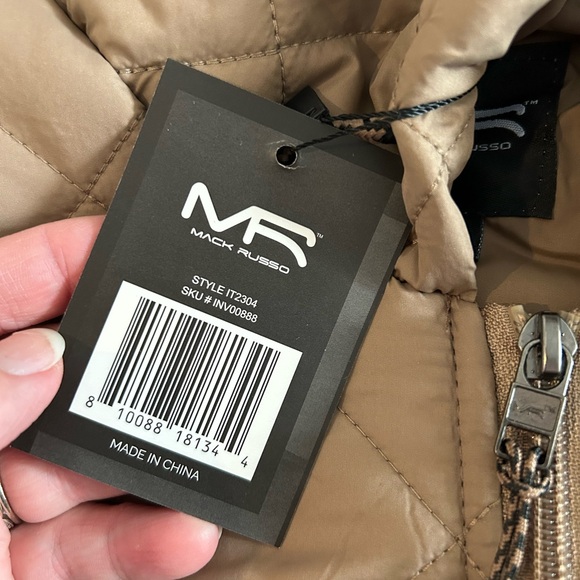 MR Quilted Bomber Jacket in Beige - Picture 6 of 7